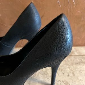 Beautiful high heel,  black shoes size 8.5